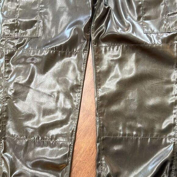 RTA Jinni High-Rise Coated Glossy Cargo Jogger Pants Olive Japanese Fabric M - Picture 10 of 12